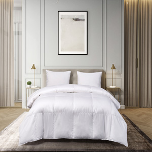 CLASSIC DOWN COMFORTER, FEATURING 37.5® TECHNOLOGY